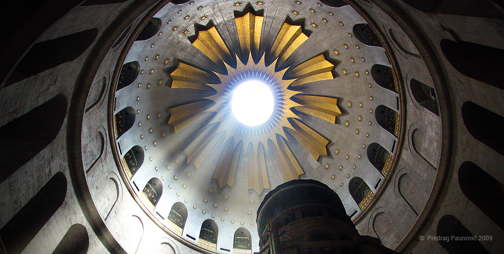 ABOVE-THE-HOLY-SEPULCHRE-03